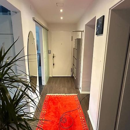 Monikas Home - Gemuetliche 3-Zimmer-Wohnung Im Herzen Von Böblingen Kültér fotó